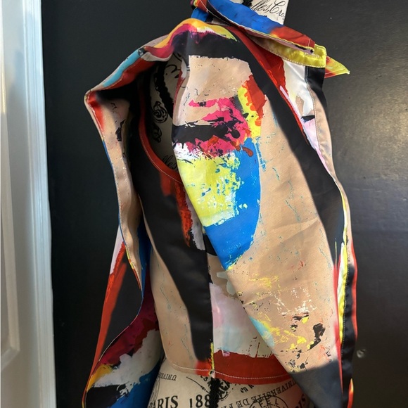 Multi color top - Picture 3 of 4